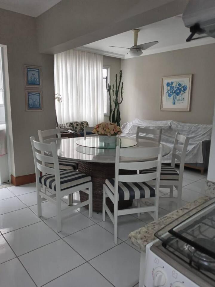 Apartamento completo na calçada da praia Apartment Guaruja Luaran gambar